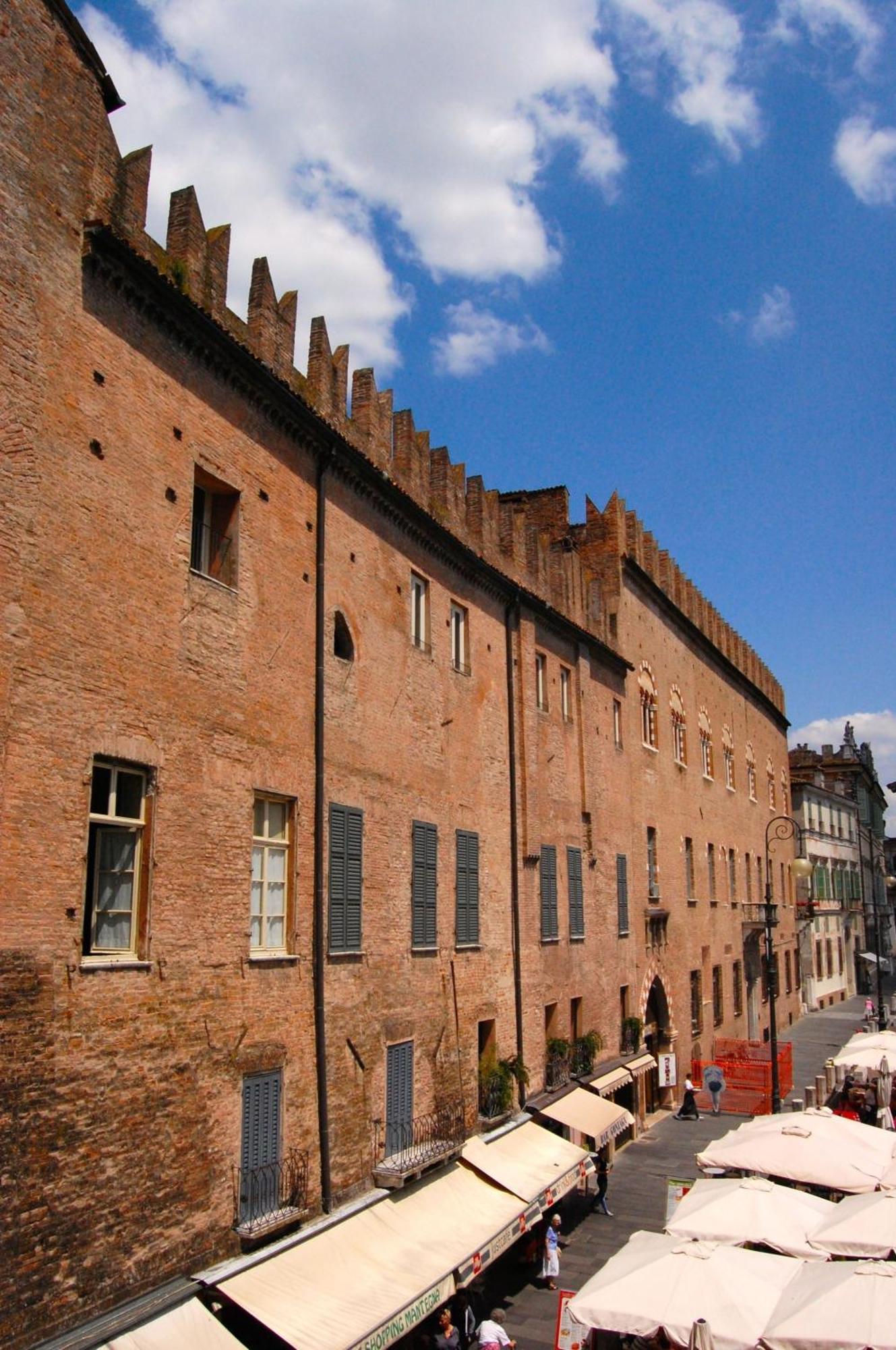 Hotel Mantegna Stazione Mântua Exterior foto