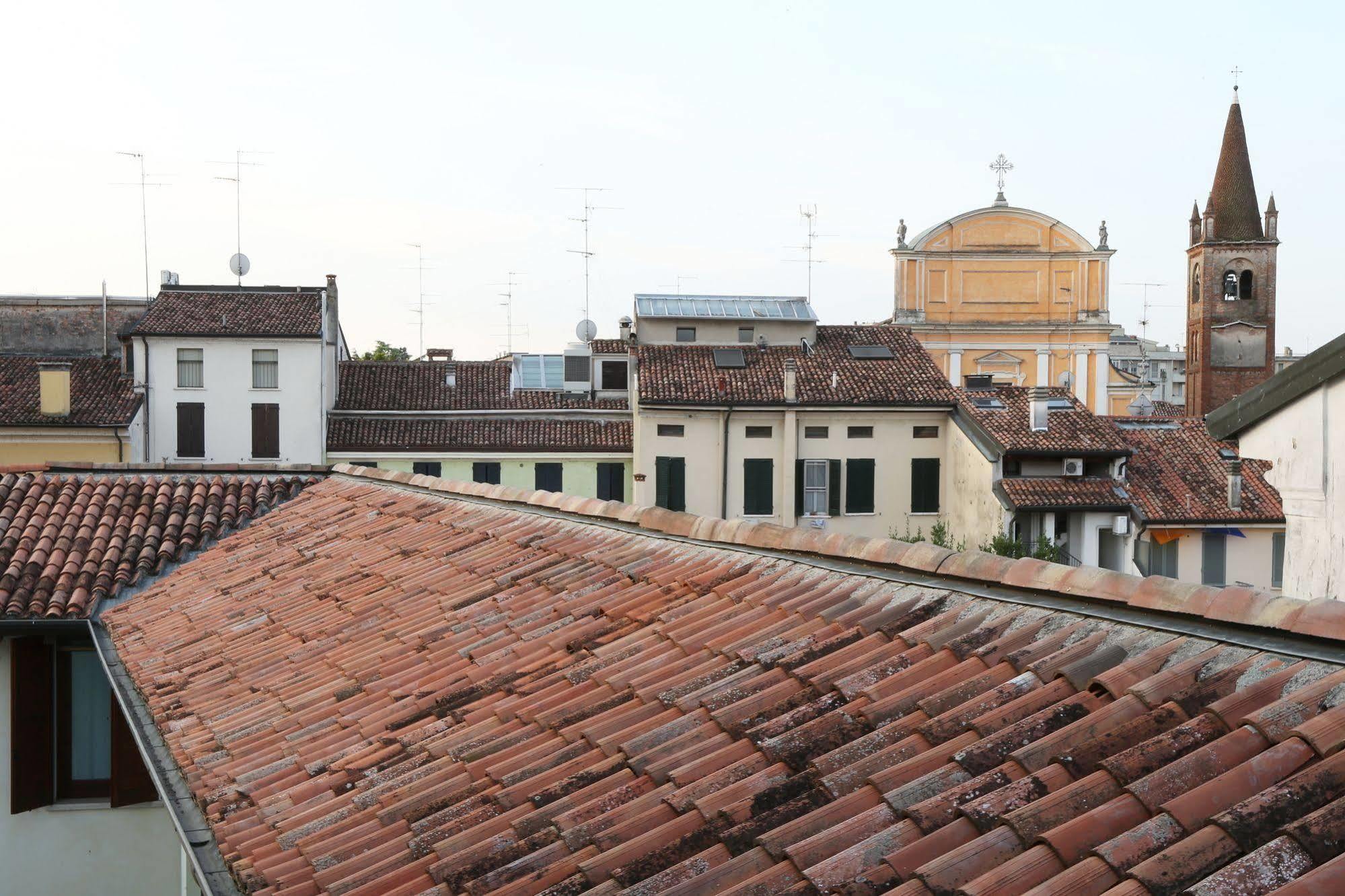 Hotel Mantegna Stazione Mântua Exterior foto